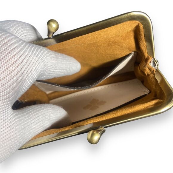 Patricia Nash Borse Beige Embossed Genuine Leather Kiss Lock Coin Wallet Purse - Picture 5 of 9